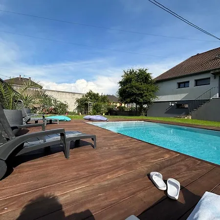 Apartman Charming Apartment, 100 M2